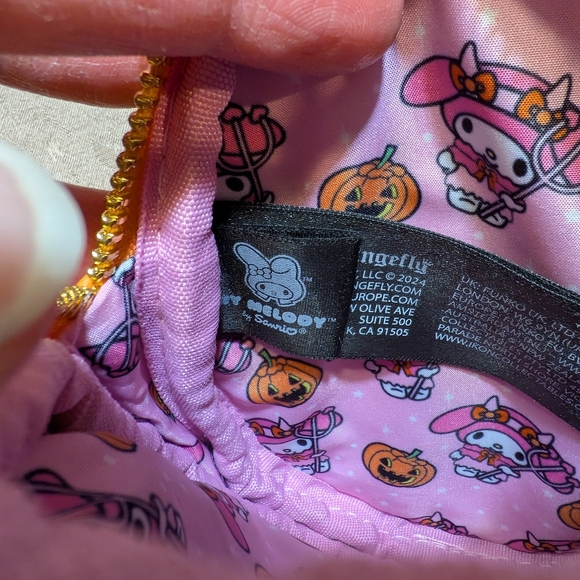 Loungefly Sanrio My Melody Devil Crossbuddies Bag, Used - Picture 11 of 12
